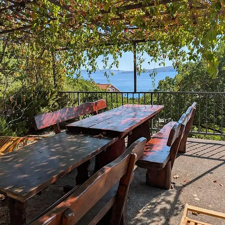 شقة Mediterran Mit Meerblick Am Ca 180 Meter Luftlinie Vom
